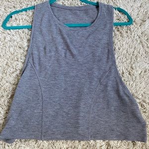 lightweight gray Lululemon tank top crop